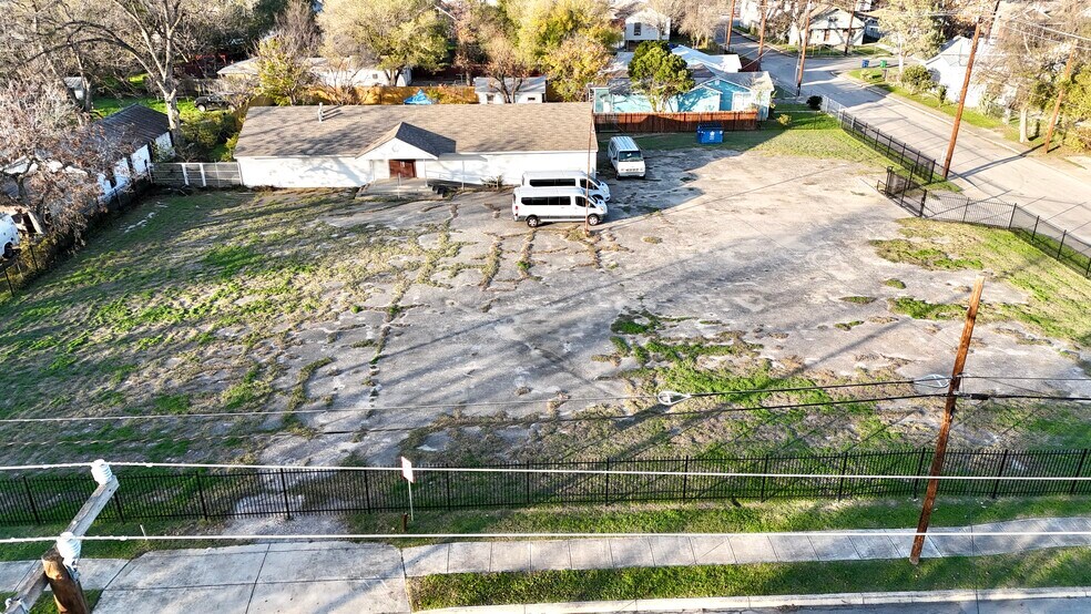 More Photos Of 507 E Mayfield Blvd, San Antonio Religious Facility For Sale