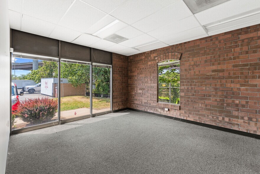 More Photos Of 434 W Bearcat Dr, Salt Lake City Office For Lease