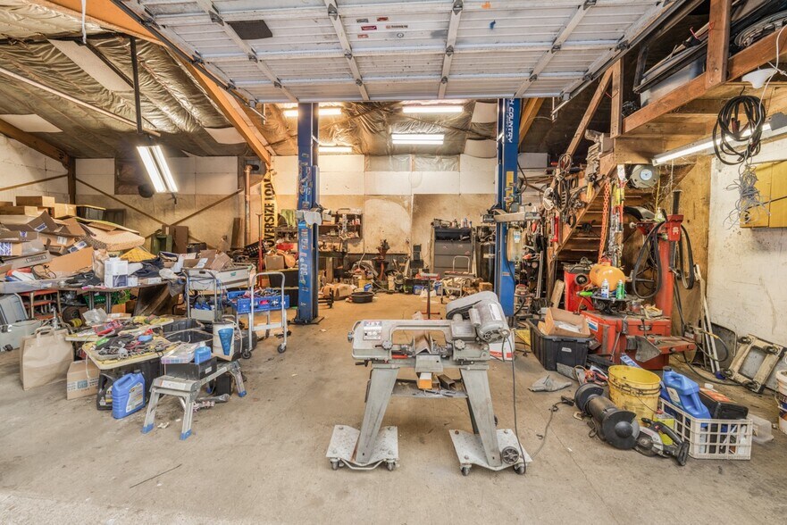 More Photos Of 55533 McKenzie River Dr, Mckenzie Bridge Industrial For Sale