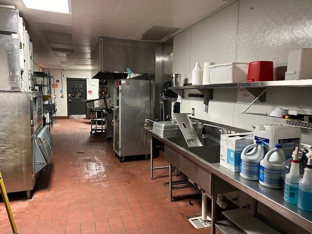More Photos Of 442 Atlanta Hwy NW, Winder Restaurant For Lease