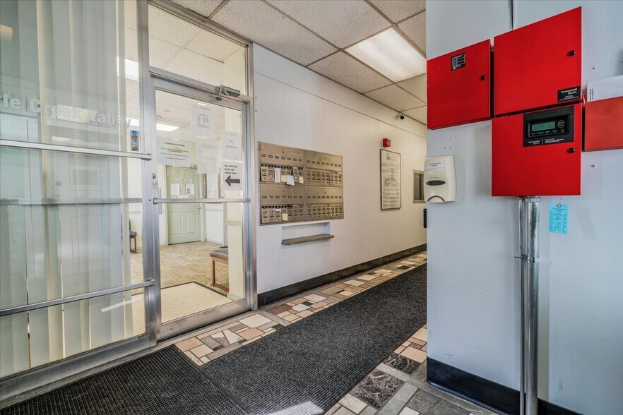 More Photos Of 723 Braddock Ave, Braddock Office For Sale