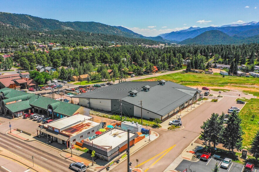 More Photos Of 121 W Midland Ave, Woodland Park Restaurant For Sale