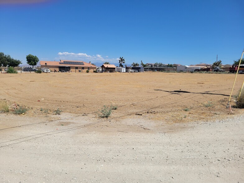 More Photos Of Joshua Dell Rd @ Caliente, Victorville Land For Sale