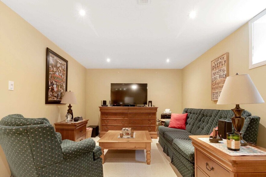 More Photos Of 250 Plains Rd W, Burlington Multifamily For Sale