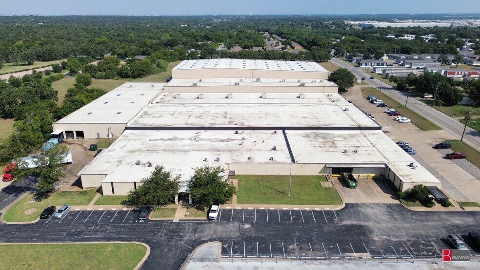 More Photos Of 4301 Mansfield Hwy, Fort Worth Warehouse For Lease