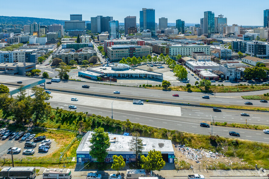 Primary Photo Of 2020 Brush St, Oakland Industrial For Sale