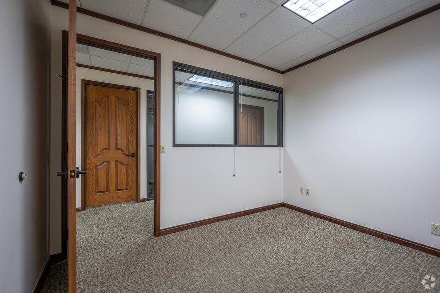 Photo of 3rd Floor Ste 385