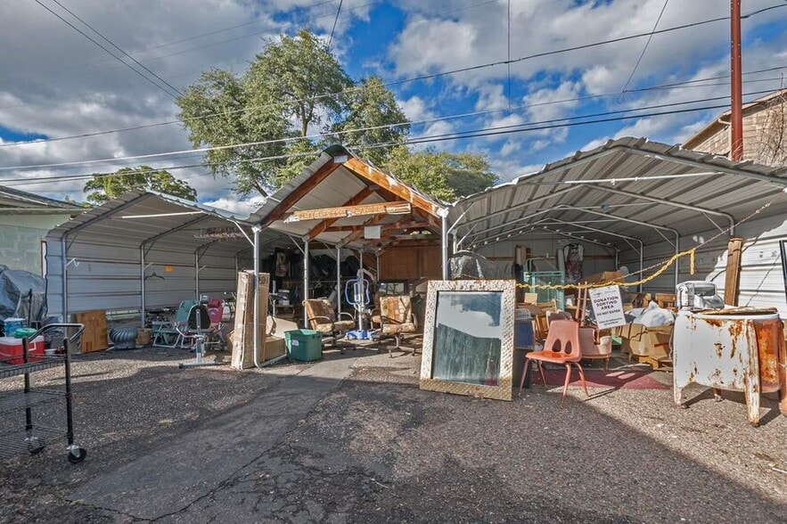 More Photos Of 512 W Main St, Payson Flex For Sale
