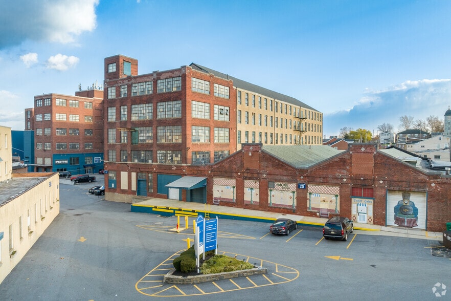 More Photos Of 401 E 4th St, Bridgeport Unknown For Lease