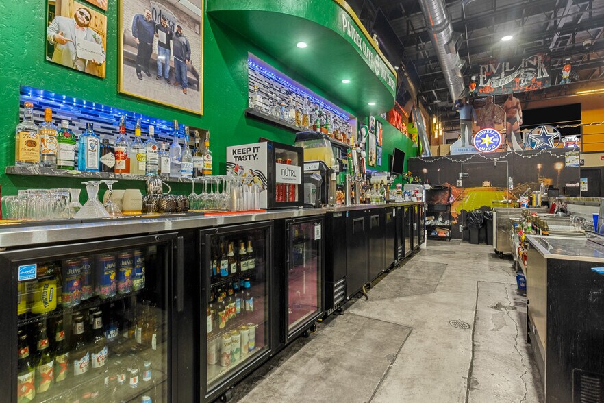 More Photos Of 418 N Grant Ave, Odessa Bar For Sale