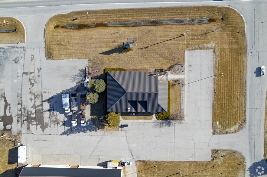 More Photos Of 1277 E Cedar Ave, Gladwin Office For Sale