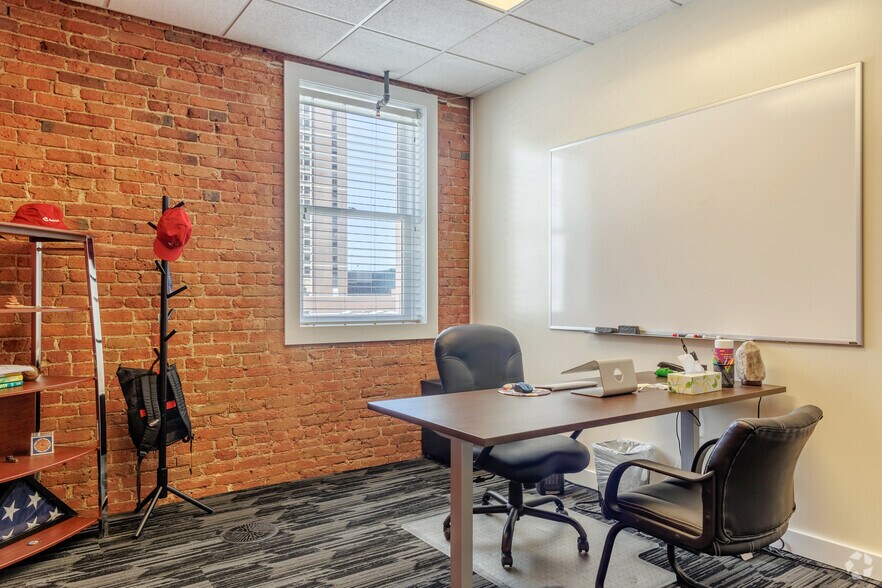 More Photos Of 1512-1514 Curtis St, Denver Loft Creative Space For Lease