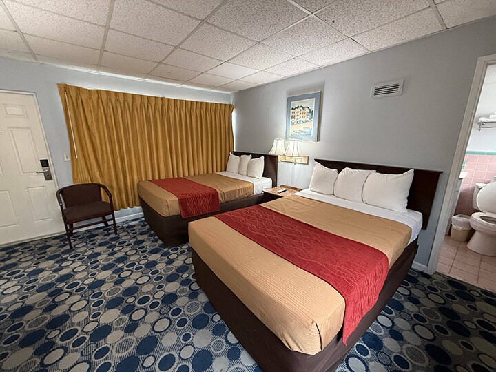 More Photos Of 831 N Ocean Blvd, Pompano Beach Hotel For Sale