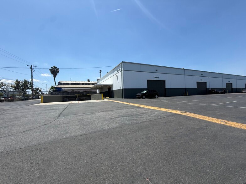 Primary Photo Of 1539-1553 Greenwood Ave, Montebello Warehouse For Lease