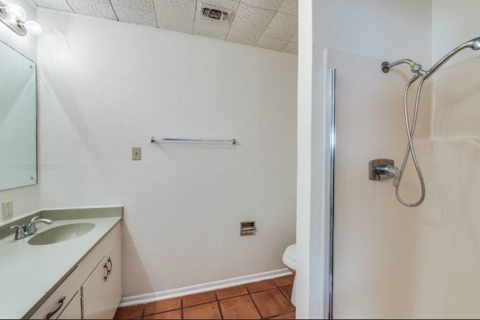 More Photos Of 101 Pine View Dr, Boerne Office Residential For Lease