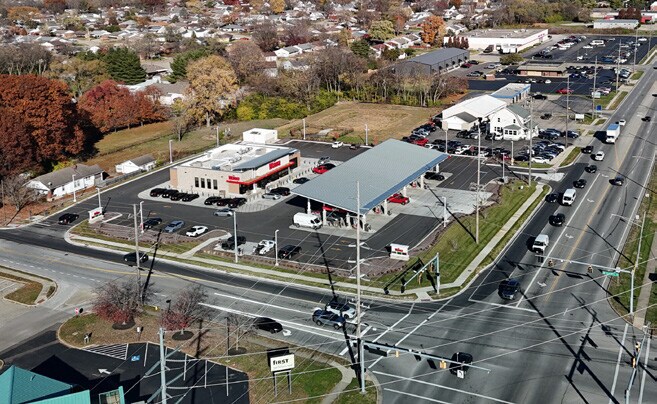 More Photos Of 4597 Dixie Hwy, Fairfield Convenience Store For Sale