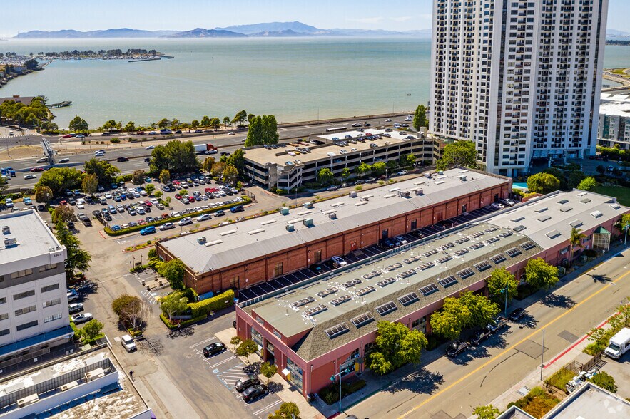 More Photos Of 5903-5909 Christie Ave, Emeryville Office For Sale