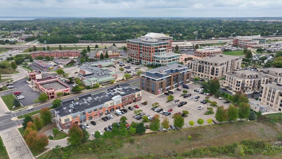 Primary Photo Of 610 Junction Rd, Madison Apartments For Sale