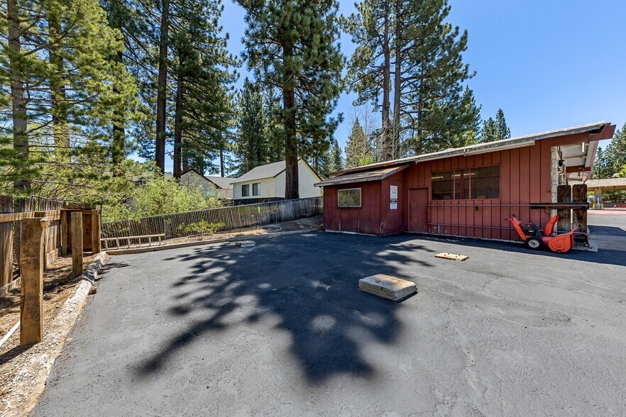 More Photos Of 2774 Lake Tahoe Blvd, South Lake Tahoe Industrial For Sale