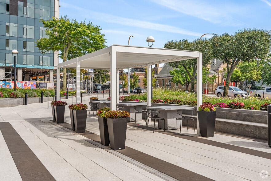 More Photos Of 1 N Lexington Ave, White Plains Office For Lease