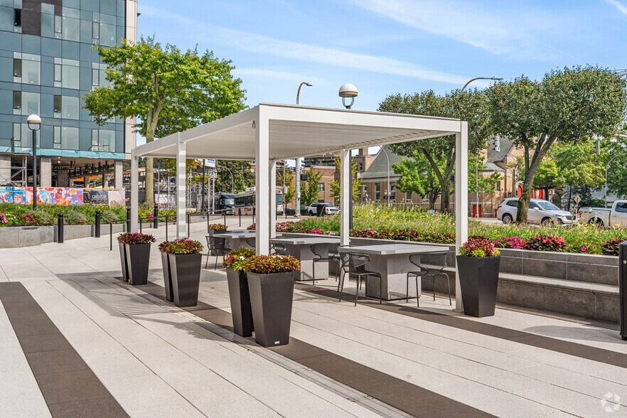 More Photos Of 1 N Lexington Ave, White Plains Office For Lease