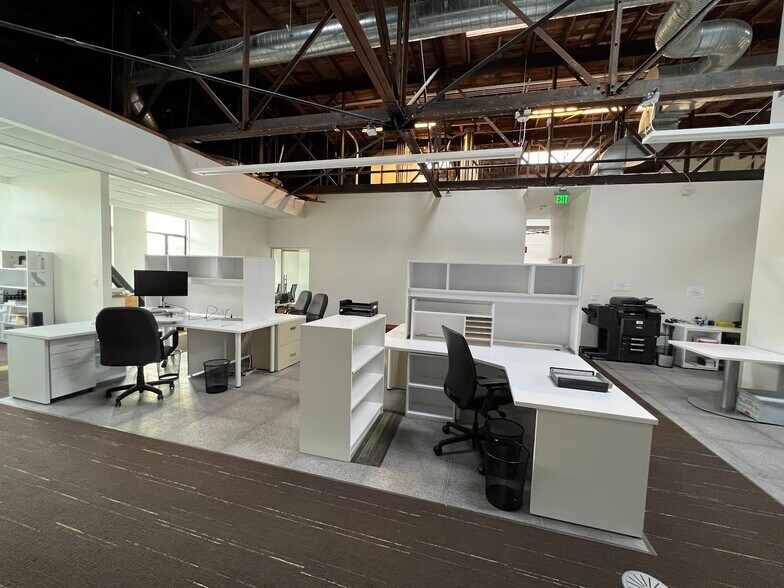 More Photos Of 387 S 1st St, San Jose Loft Creative Space For Lease