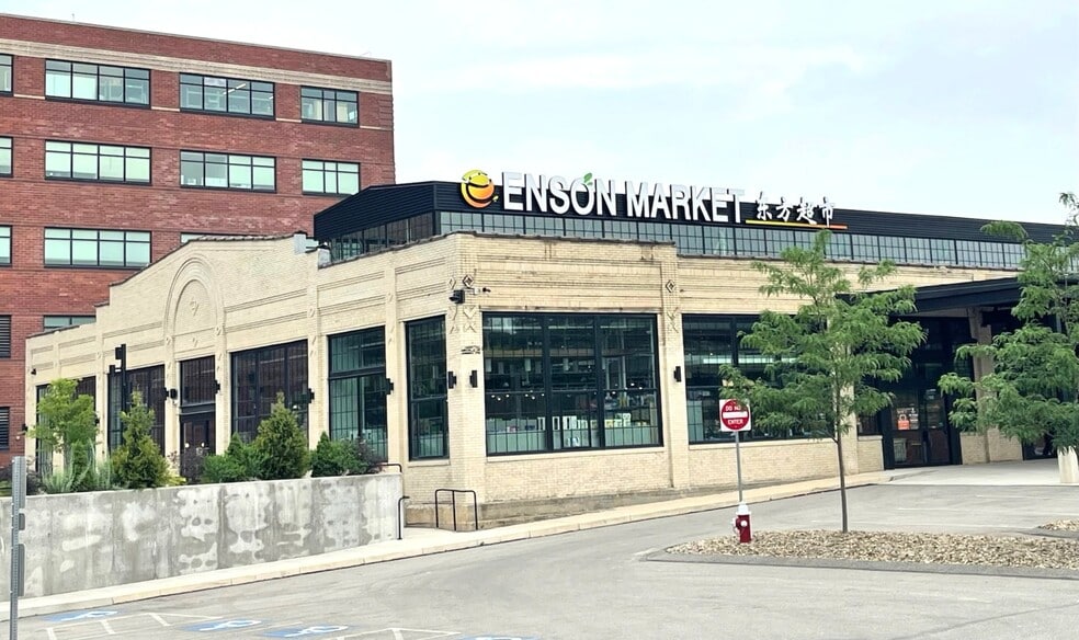 More Photos Of 7514 Thomas Blvd, Pittsburgh Office For Lease