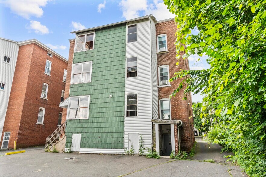 More Photos Of 259 Grove St, New Britain Apartments For Sale