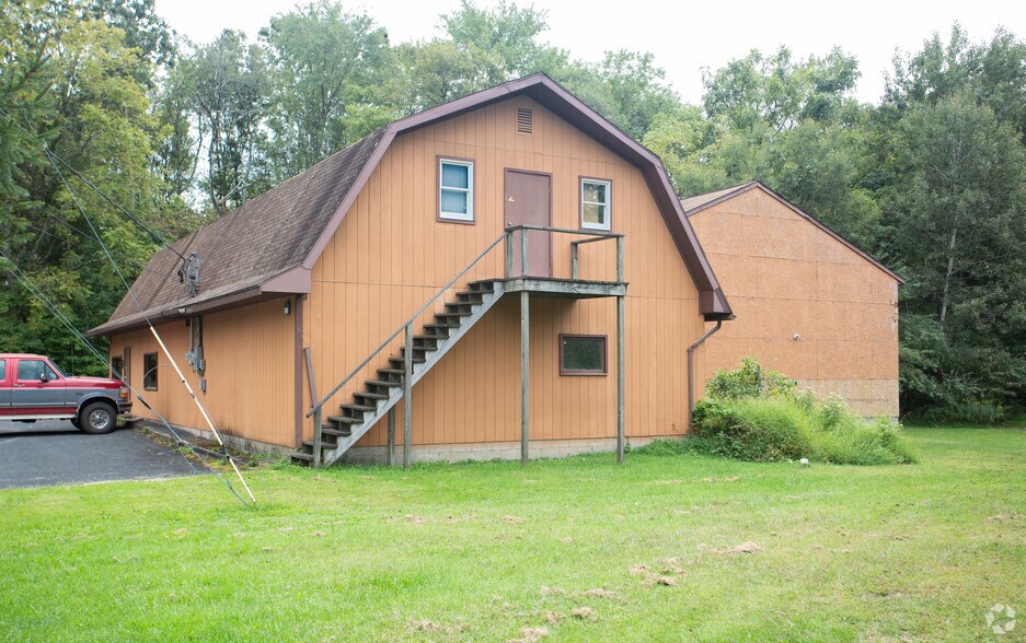 More Photos Of 210 Independence Rd, East Stroudsburg Flex For Sale