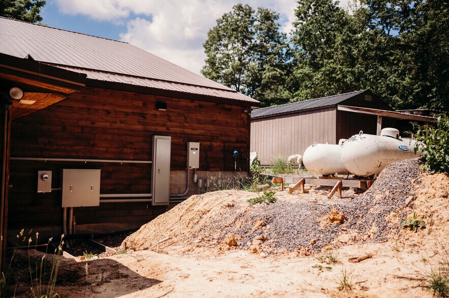 More Photos Of 16 Baby Back Pl, Pipestem Flex For Sale