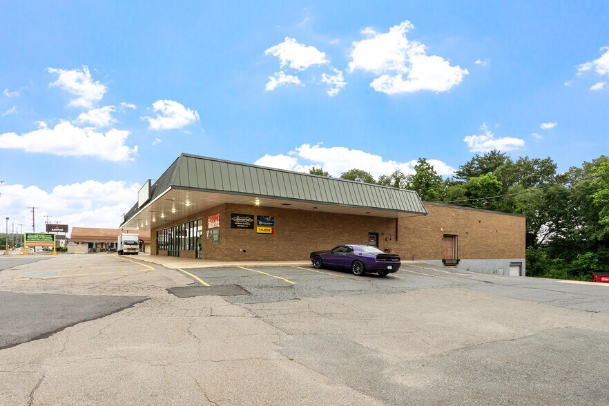 More Photos Of 765 N Main St, Leominster Freestanding For Sale