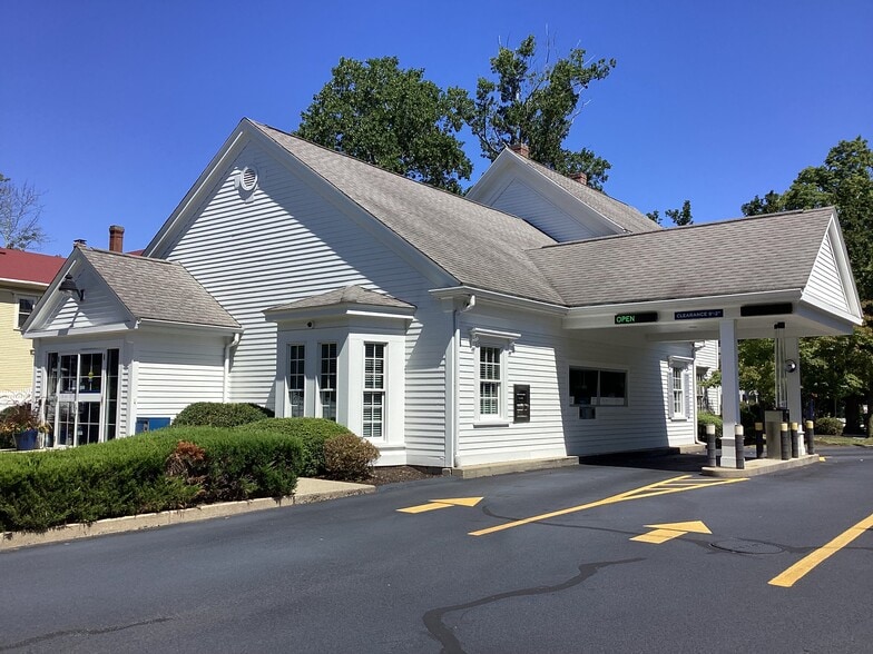 More Photos Of 110 Main St, Bridgewater Loft Creative Space For Sale