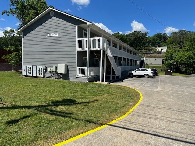 More Photos Of 432 4th Ave, Dalton Multifamily For Sale