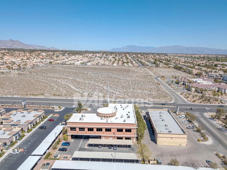 More Photos Of 8845 W Flamingo Rd, Las Vegas Medical For Lease