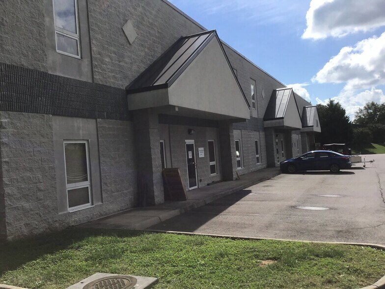 More Photos Of 1201 Five Springs Rd, Charlottesville Industrial For Lease