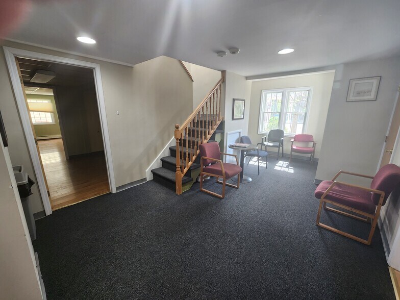 More Photos Of 1076 Main St, Fishkill Loft Creative Space For Lease