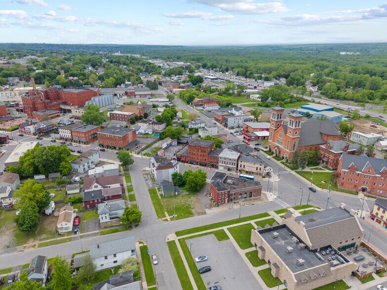 More Photos Of , Utica Unknown For Sale