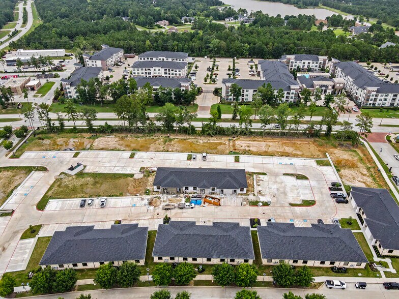 More Photos Of 625 Regal Row, Montgomery Medical For Lease