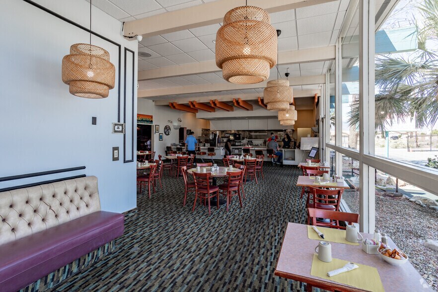More Photos Of 10805 Palm Dr, Desert Hot Springs Hotel For Sale