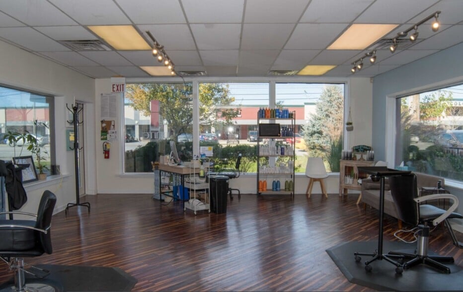 More Photos Of 7536-7540 Mentor Ave, Mentor Storefront Retail Office For Lease