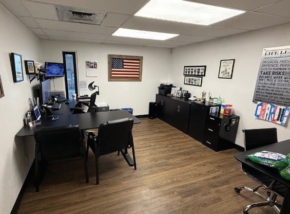 More Photos Of 4112 E Indian School Rd, Phoenix Flex For Sale