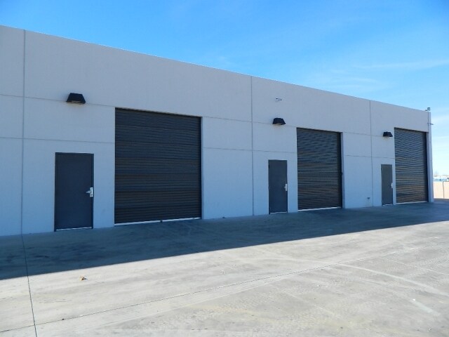More Photos Of 2626 Stearman Rd, Prescott Warehouse For Lease