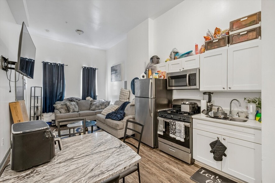 More Photos Of , Philadelphia Multifamily For Sale