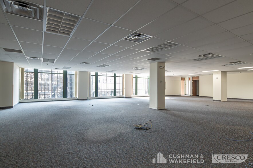 More Photos Of 1331 Euclid Ave, Cleveland Office For Lease
