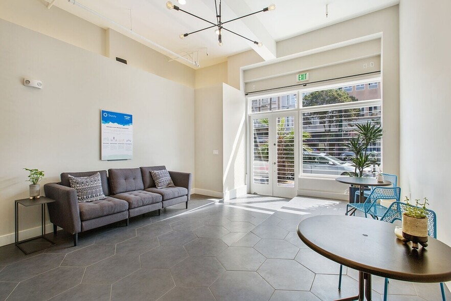 Primary Photo Of 2072 Mission St, San Francisco Coworking Space