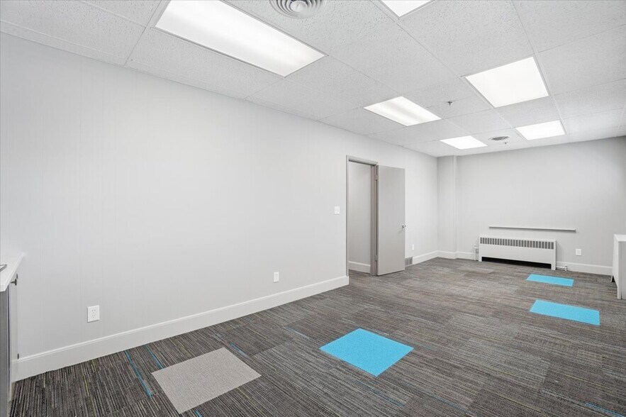 More Photos Of 175 E Broadway Ave, Westerville Office For Lease