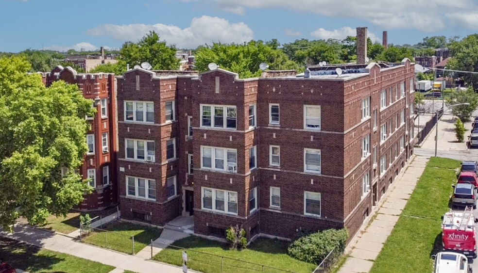 More Photos Of 8155 S Marshfield Ave, Chicago Apartments For Sale