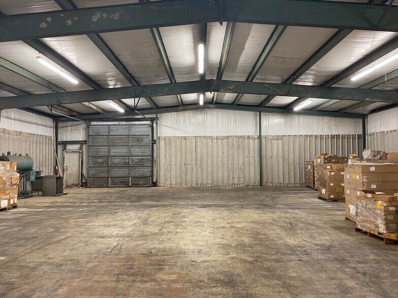 More Photos Of 103 Ella Ave, Shannon Warehouse For Sale