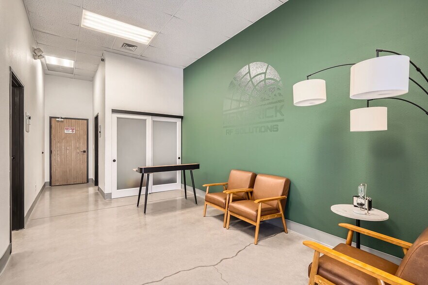 More Photos Of 573 S Arthur Ave, Louisville Warehouse For Sale