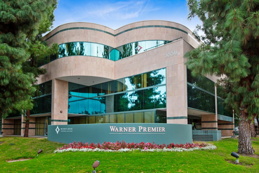 More Photos Of 5550 Topanga Canyon Blvd, Woodland Hills Office For Lease